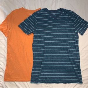 Men’s v neck T-shirts